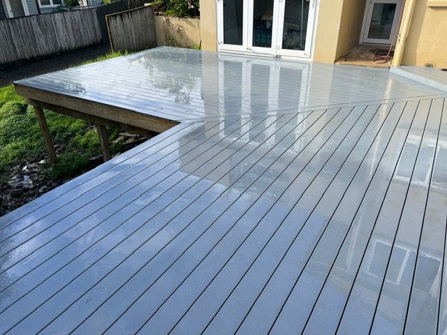 Deck build in Campbells Bay, Auckland by ReadyGo Group