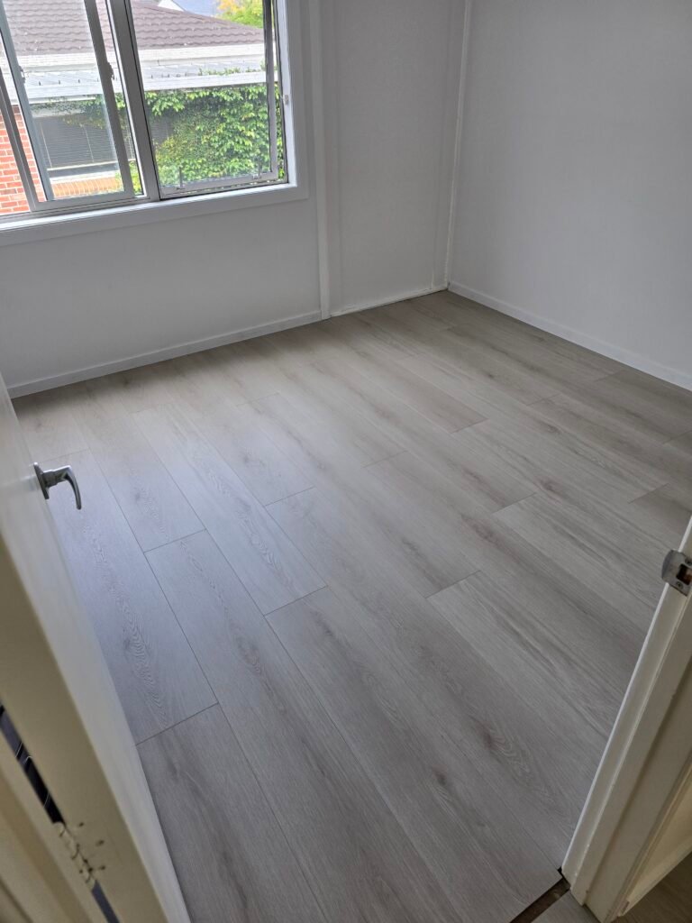 Flooring and tiling installation in Rothesay Bay, Auckland by ReadyGo Group